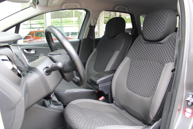 Renault CAPTUR 1.3 TCe Intens All Season banden | Achterruitrij Camera | Dodehoek detectie