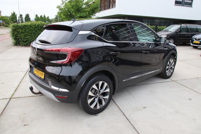 Renault CAPTUR 1.0 TCe Intens Pano, Carplay, Trekhaak, BOMVOL! Lente aanbieding!