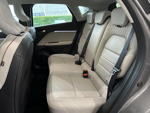 Renault CAPTUR 1.6 E-Tech Plug-in Hybrid 160 Initiale Paris AUTOMAAT | LEDEREN BEKLEDING | ELEKTRISCH SCHUIF/KANTELDAK | COMPLETE AUTO!