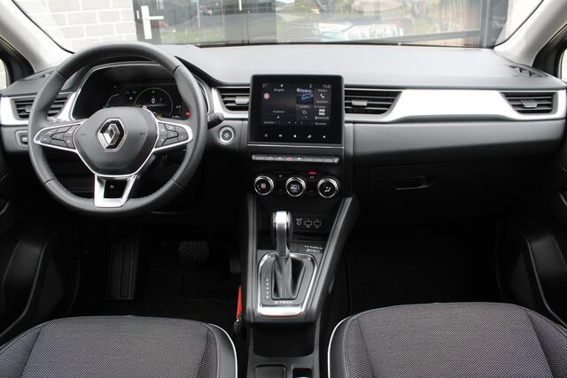 Renault CAPTUR 1.6 E-Tech Hybrid 145 Intens / Carplay / Camera / N.A.P.