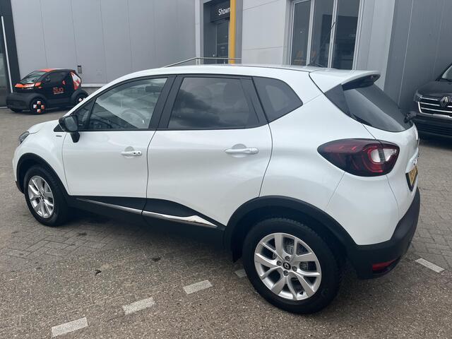 Renault CAPTUR 0.9 TCe Limited / NAVIGATIE / CAMERA / PARKEERSENSOREN / ALL SEASON BANDEN / LICHTMETALEN VELGEN