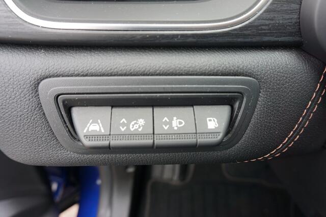 Renault CAPTUR 1.6 E-Tech Plug-in Hybrid 160 Initiale Paris 360° Camera | Stoelverw. | Apple Carplay * All in prijs *