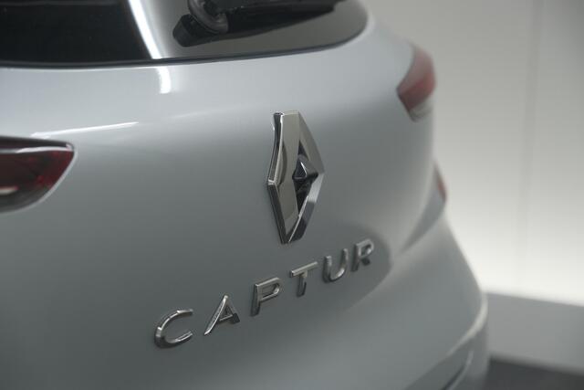 Renault CAPTUR Mild Hybrid 140 EDC Techno | Trekhaak | 360 Camera | 9.3 Inch Grootscherm | Apple Carplay | Parkeersensoren