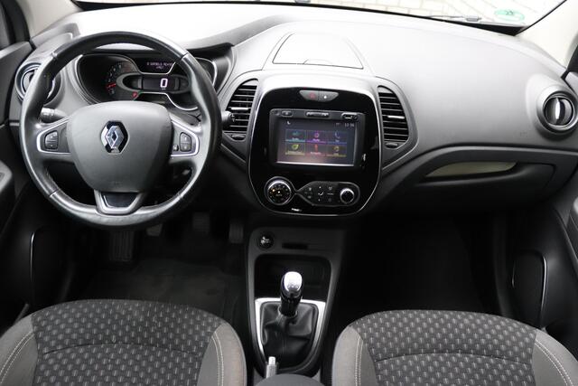 Renault CAPTUR 0.9 TCe Intens | Afneembare trekhaak | Navigatie | Parkeersensoren achter