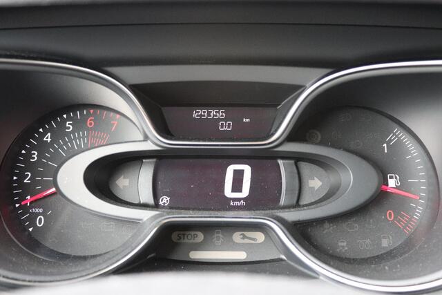 Renault CAPTUR 0.9 TCe Intens | Afneembare trekhaak | Navigatie | Parkeersensoren achter