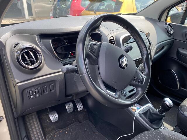 Renault CAPTUR 0.9 TCe Intens / LED / Navi / Camera / Trekhaak
