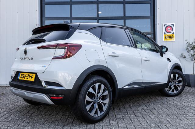 Renault CAPTUR 1.6 E-Tech Plug-in Hybrid 160 Intens ?Navi?Cam?17inch?Clima