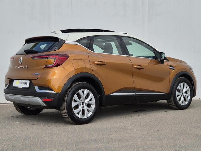 Renault CAPTUR 1.6 E-Tech Plug-in Hybrid 160 Edition One Automaat / Easy Life Pack / Pack Siège / Apple Carplay Android auto / Glazen schuif- en kanteldak / Adaptief CC / Rondomzicht camera / Bose Audio Systeem / Stoelverwarming / Keyless Entry/Start /
