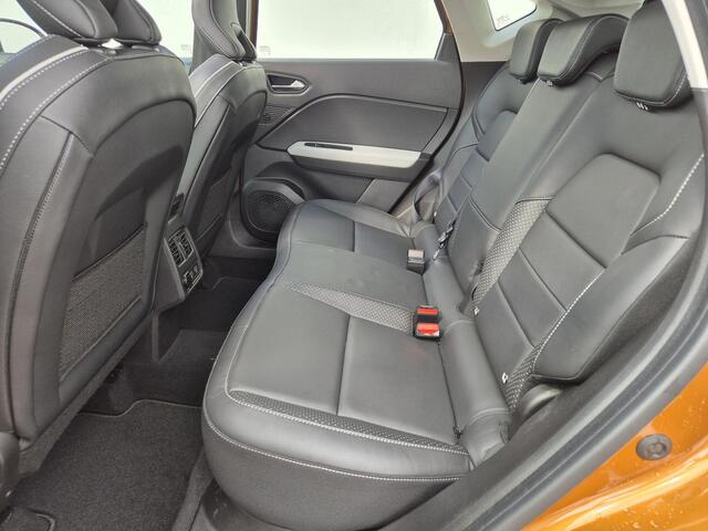 Renault CAPTUR 1.6 E-Tech Plug-in Hybrid 160 Edition One Automaat / Easy Life Pack / Pack Siège / Apple Carplay Android auto / Glazen schuif- en kanteldak / Adaptief CC / Rondomzicht camera / Bose Audio Systeem / Stoelverwarming / Keyless Entry/Start /