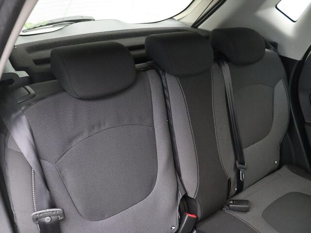 Renault CAPTUR TCe 90pk Dynamique | Trekhaak | Climate Control | Navigatie| Parkeersensoren Achter |