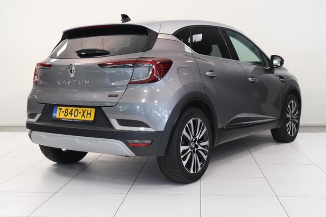 Renault CAPTUR 1.6 E-Tech full hybrid 145 iconic | 360 Camera | Leder bekleding | Adaptieve cruise control | BOSE audio | All season banden |