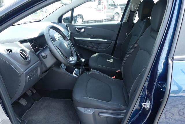 Renault CAPTUR 0.9 TCe Intens CRUISE, CLIMA, NAVI, PDC, STOELVERWARMING, TREKHAAK, 75.542KM