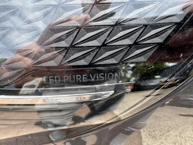 Renault CAPTUR 1.3 TCe 140 Initiale Paris