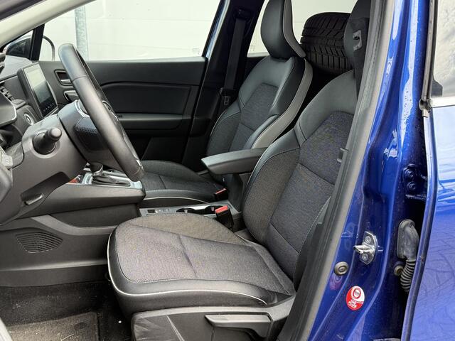 Renault CAPTUR 1.6 E-Tech Hybrid 145 Intens (Hoge instap) Trekhaak | Camera | Navigatie | Dealer Onderhouden