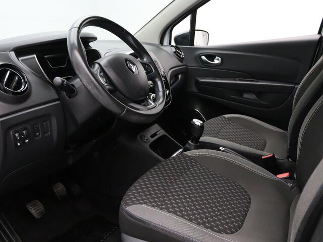 Renault CAPTUR 90pk TCe Intens Camera | Climate | Cruise | Navi | Parkeersens. v+a | Trekhaak
