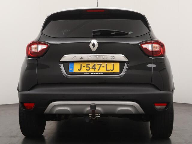 Renault CAPTUR 1.3 150pk TCe Intens Automaat - Navigatie - Trekhaak - Parkeersensoren V + A - Parkeer Camera