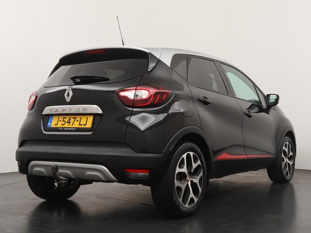 Renault CAPTUR 1.3 150pk TCe Intens Automaat - Navigatie - Trekhaak - Parkeersensoren V + A - Parkeer Camera
