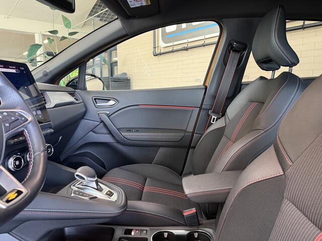 Renault CAPTUR 1.3 mild hybrid 160 R.S. Line | Groot Navi| 18 inch | Clima | Camera | Stoelverwarming | 100% Dealer onderhouden!