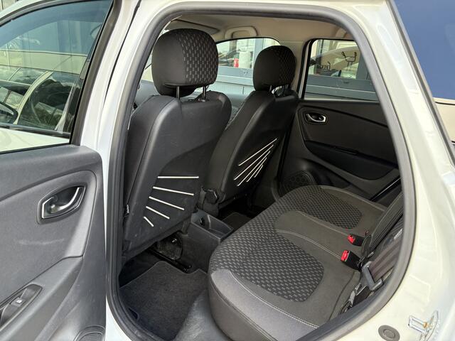 Renault CAPTUR 0.9 TCe Intens KEYLESS/CARPLAY/NAVI/DAB/CLIMA/CRUISE/PDC/17INCH