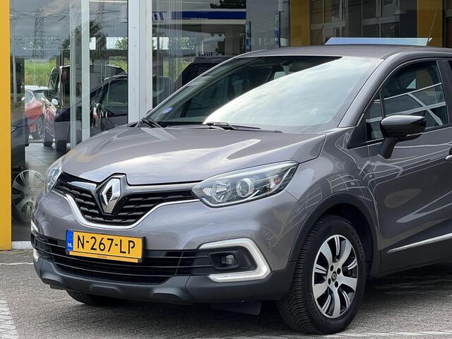 Renault CAPTUR 0.9 TCe Limited | Trekhaak | All-Season | Navigatie | Key-less | Stoelverwarming | Parkeersensoren | DAB | Lichtmetaal | Cruise Control | Airco |