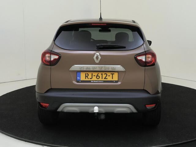 Renault CAPTUR 1.2 TCe Intens |Trekhaak 1200kg | Navigatie/Achteruitrijcamera| Cruise & Climate Control| Privacy Glass | LM Velgen