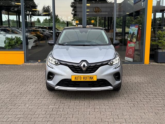 Renault CAPTUR 1.6 E-Tech Hybride 145 Techno - camera - navi