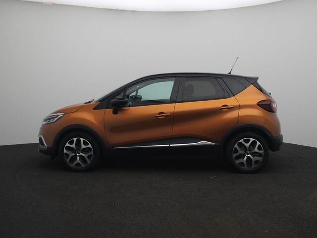 Renault CAPTUR TCe 90 Intens | R-Link Navigatie | Easy Life Pack met sensoren rondom en semi-automatisch inparkeren | Climate Control | Two-tone metaalkleur | Ruimtebesparend reservewiel |