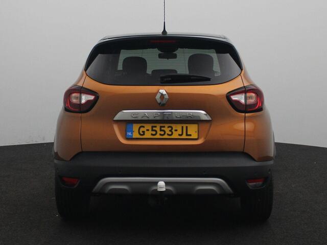 Renault CAPTUR TCe 90 Intens | R-Link Navigatie | Easy Life Pack met sensoren rondom en semi-automatisch inparkeren | Climate Control | Two-tone metaalkleur | Ruimtebesparend reservewiel |