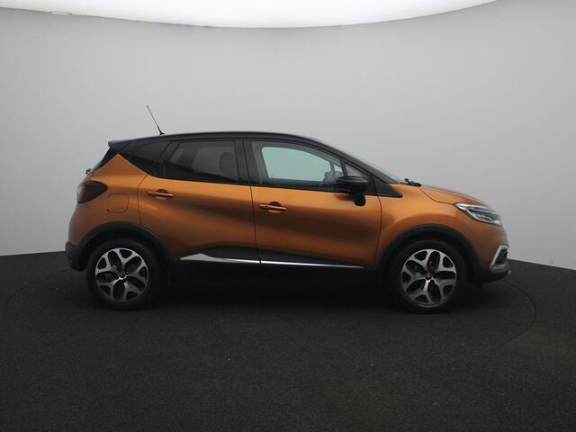 Renault CAPTUR TCe 90 Intens | R-Link Navigatie | Easy Life Pack met sensoren rondom en semi-automatisch inparkeren | Climate Control | Two-tone metaalkleur | Ruimtebesparend reservewiel |
