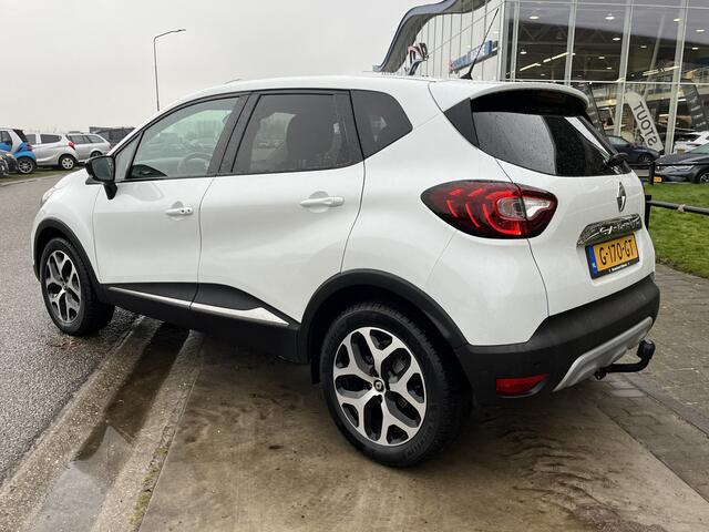 Renault CAPTUR 0.9 TCe Intens / Trekhaak / 17'' LMV / Keyless / PDC. Achter / Navi / DAB /