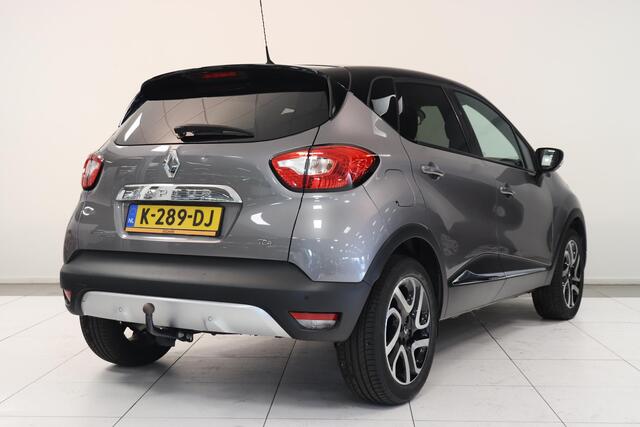 Renault CAPTUR 1.2 TCe Helly Hansen | Camera | Trekhaak | Climatronic | Half Leder | Navigatie | Bluetooth |