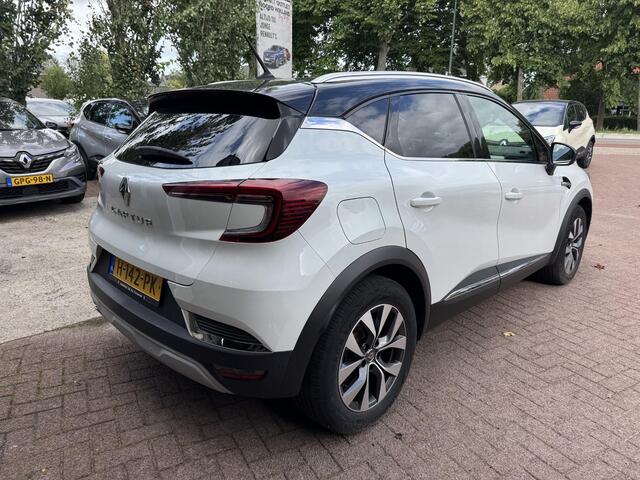 Renault CAPTUR 1.3 TCe 130 Intens 6-bak!