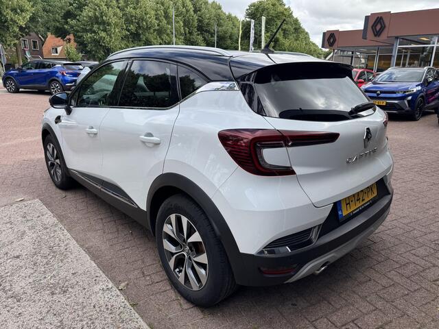 Renault CAPTUR 1.3 TCe 130 Intens 6-bak!