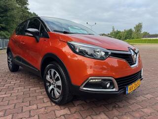renault-captur-0.9-tce-limited-airc