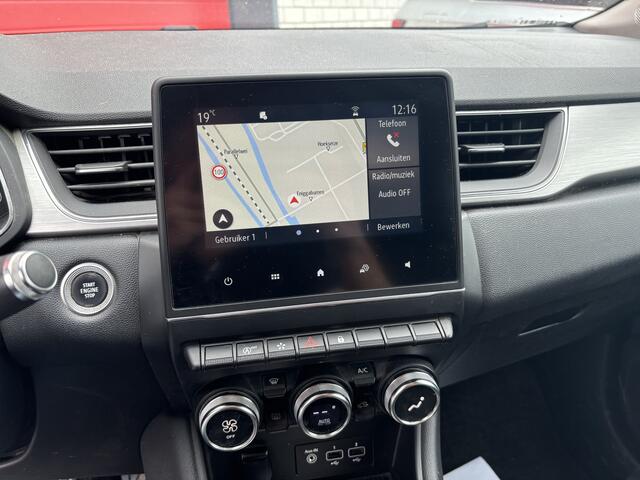 Renault CAPTUR 1.3 TCe 140 Intens AUTOMAAT / FULL LED / KEYLESS / DAB+ / CARPLAY / PDC / BLUETOOTH / CRUISE / NL-AUTO