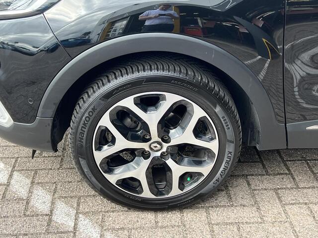 Renault CAPTUR 0.9 TCe Intens | Trekhaak | Navigatie | Achteruitrijcamera | LED | Dodehoek detectie | Parkeersensoren | Climate Control |