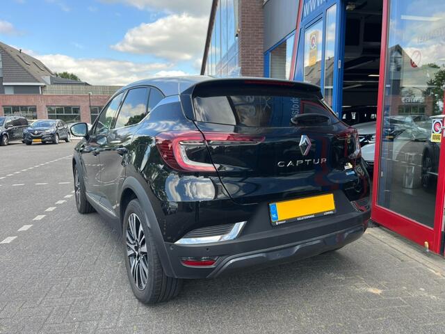 Renault CAPTUR 1.6 E-Tech Plug-in Hybrid 160 Initiale Paris Voll Opties!!!