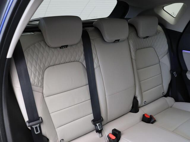 Renault CAPTUR E-Tech Phev 160pk iconic | Bose | Schuif kantel dak | Lederen bekleding | Stoelverwarming voor |