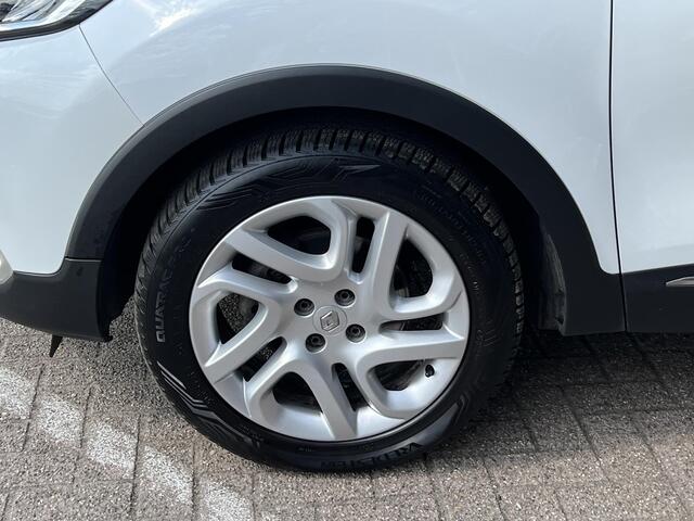Renault CAPTUR 1.2 TCe Intens Trekhaak | Navigatie | Key-less | LED | Parkeersensoren | Climate Control | Cruise Control | BT-Telefoonfunctie |