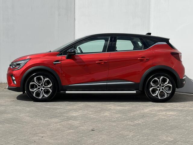 Renault CAPTUR 1.3 TCe 140 Intens Automaat / 100% Dealeronderhouden / Achteruitrijcamera / Verwarmde Voorstoelen / Navigatie full map / Apple Carplay & Android Auto / Cruise- en Climate Control / Keyless Entry & Start /