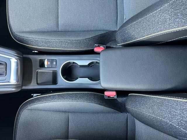 Renault CAPTUR 1.3 Mild Hybrid 160 EDC Automaat Techno Camera