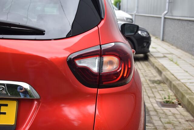 Renault CAPTUR 1.2 TCe Intens | Automaat | Volledig onderhouden | Trekhaak |