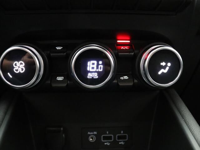 Renault CAPTUR TCe 130pk Intens Automaat /EDC Camera | Climate | Cruise | Navi | Parkeersens. v+a | Stuurverw.