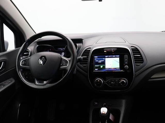 Renault CAPTUR dCi 90pk Intens | Trekhaak | Navigatie | Parkeersensoren achter | All-season banden