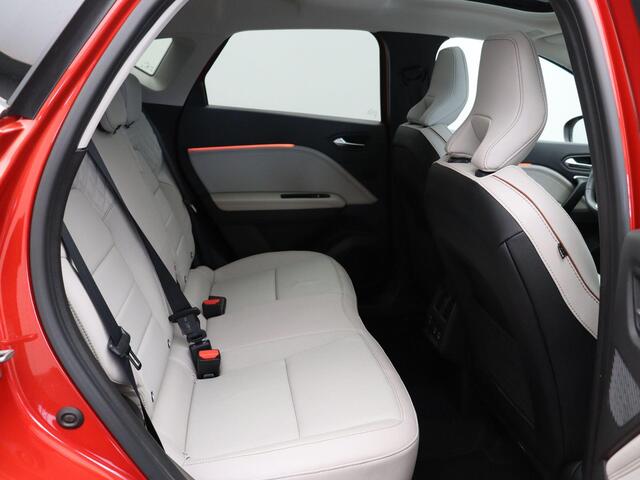 Renault CAPTUR 1.6 E-Tech full hybrid 145pk iconic | Schuif- kanteldak | BOSE | Lederen bekleding | Afn. trekhaak | Stoel- en stuurwielverwarming |