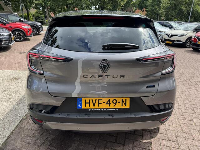 Renault CAPTUR 1.6 E-Tech 145 esprit Alpine+Pack Ligt&Sound!!