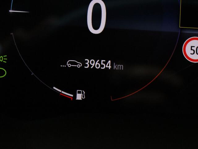 Renault CAPTUR E-Tech Plug-in Hybrid 160pk Intens Automaat Camera | Cruise | Navi | Parkeersens. v+a | Stoelverw.