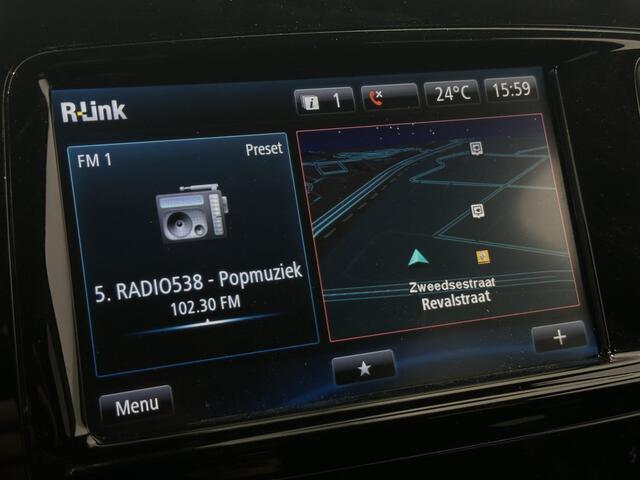 Renault CAPTUR 1.2 TCe 120 EDC Intens | Trekhaak | Navigatie | Climate Control | Cruise Control | Parkeersensoren voor, zij, achter en achteruitrijcamera | 2e eigenaar+ dealer onderhouden!