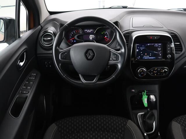 Renault CAPTUR 1.3 TCe Intens | 61.400km NAP | Automaat | Camera | Trekhaak | Carplay | Full LED | Keyless | Navigatie | Climate control