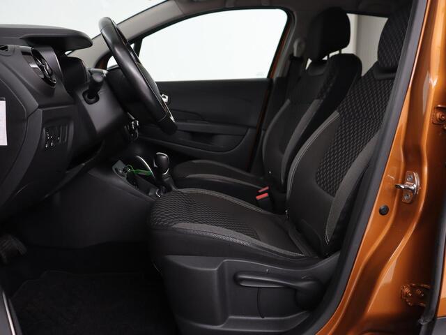 Renault CAPTUR 1.3 TCe Intens | 61.400km NAP | Automaat | Camera | Trekhaak | Carplay | Full LED | Keyless | Navigatie | Climate control
